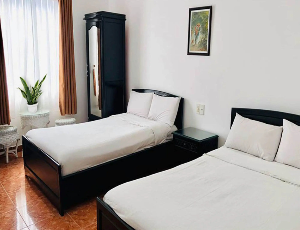 Hà Vân Hotel