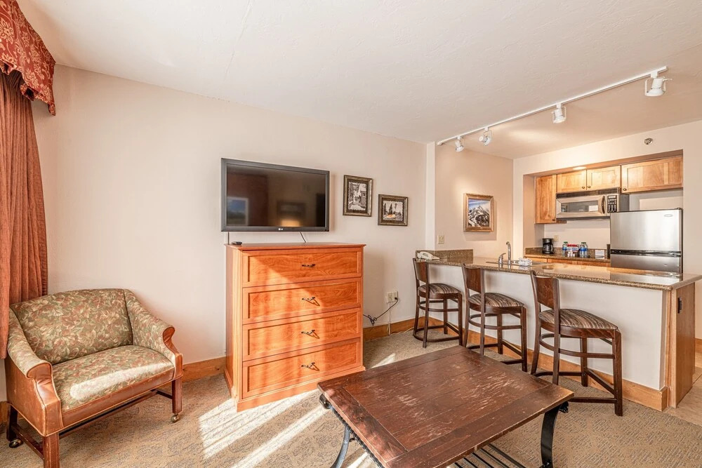 Grand Lodge 1-bedroom Condo With Mountain Views 1 Condo - No Cleaning Fee! by Redawning
