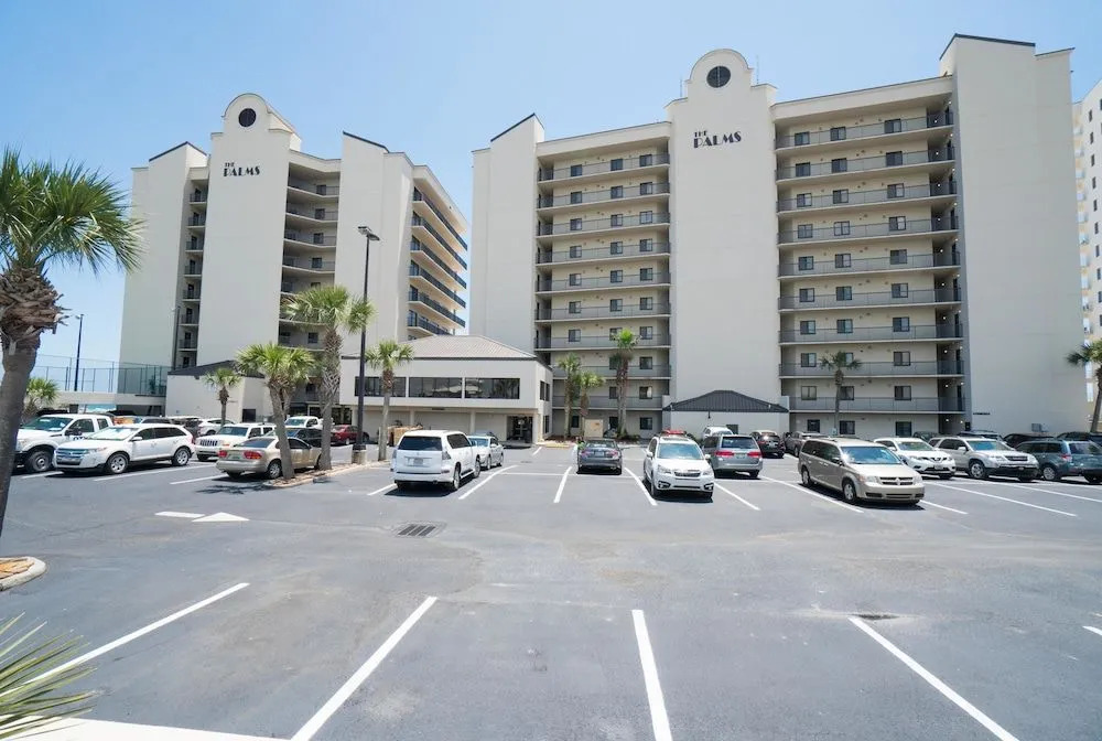 The Palms 202 Apartment 3