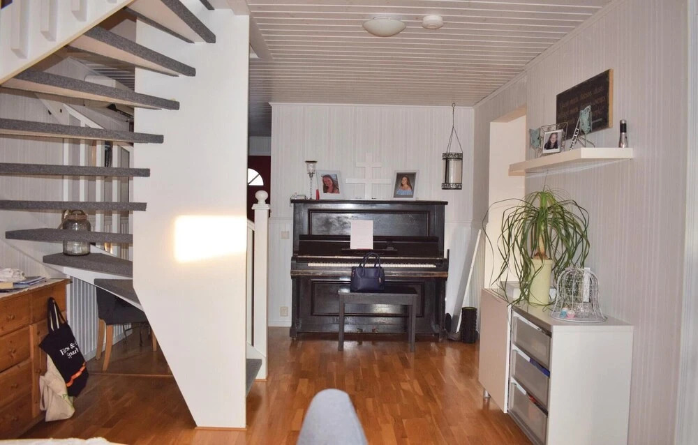 Beautiful Home in Gislaved With 4 Bedrooms and Wifi