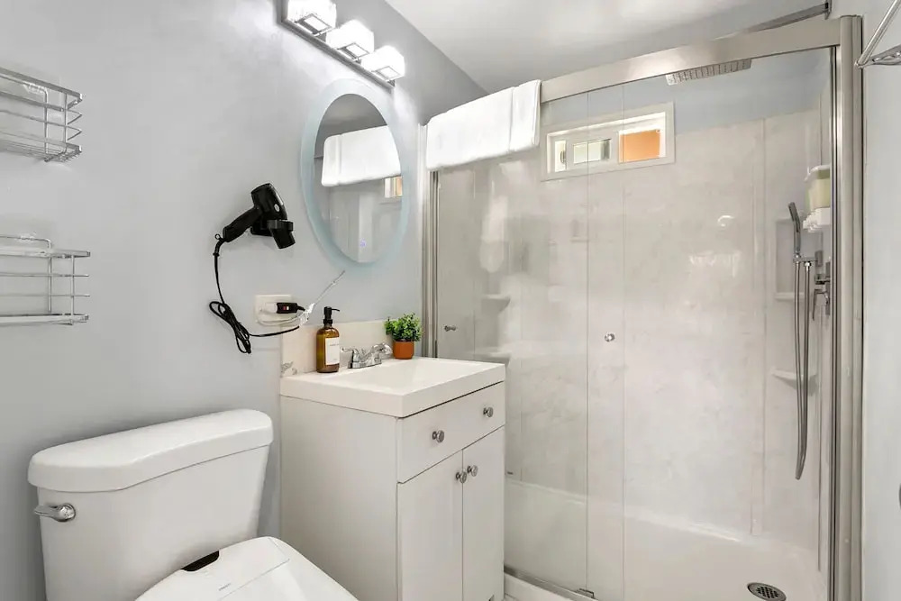 Beautiful 4BR Home Nr Disneyland