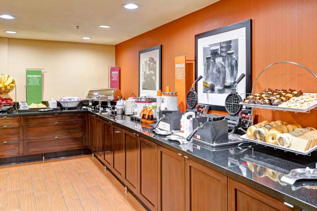 Hampton Inn & Suites San Clemente - Fully Renovated