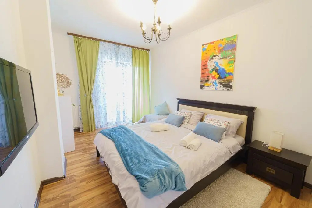 5* mansion in city center