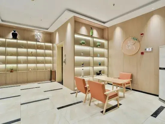 The Hotel Karsum