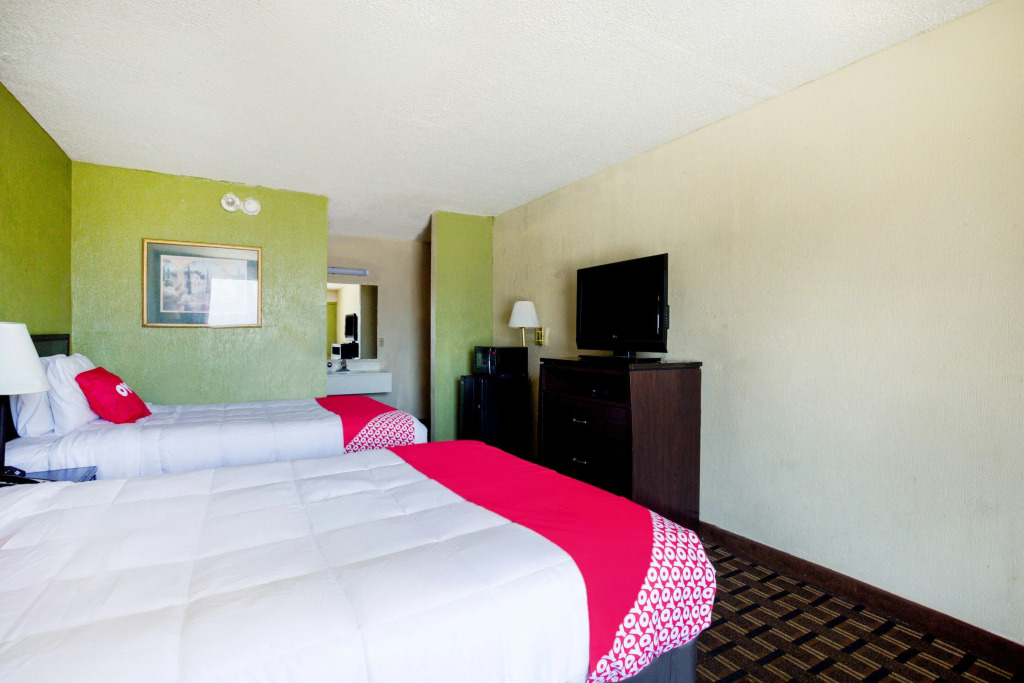 OYO Hotel Pensacola I-10 & Hwy 29