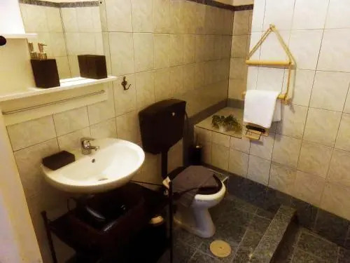Leia Guest House