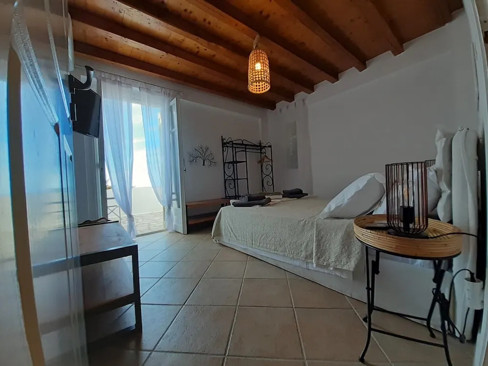 Andros 4 All Seasons Villas & Suites - Agios Petros