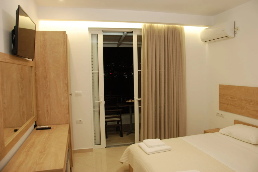 Hotel Mano