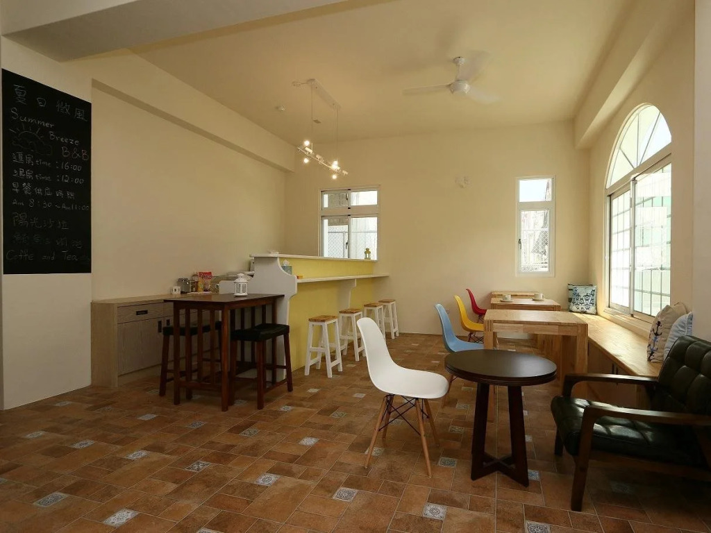 Summer Breeze B&B