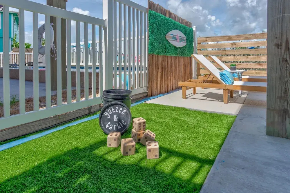 Totally Beachin by Avantstay Private Pool Hot Tub Swing Seats Beach Get Away
