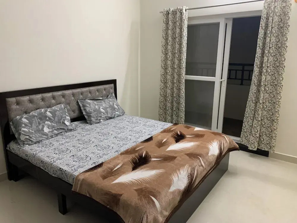 SAGAR NIWAS-1BHK and 2BHK short stay flats - NH HCL EC Bommasandra