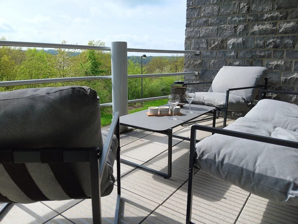 Apartment With a View of Durbuy Golf Course