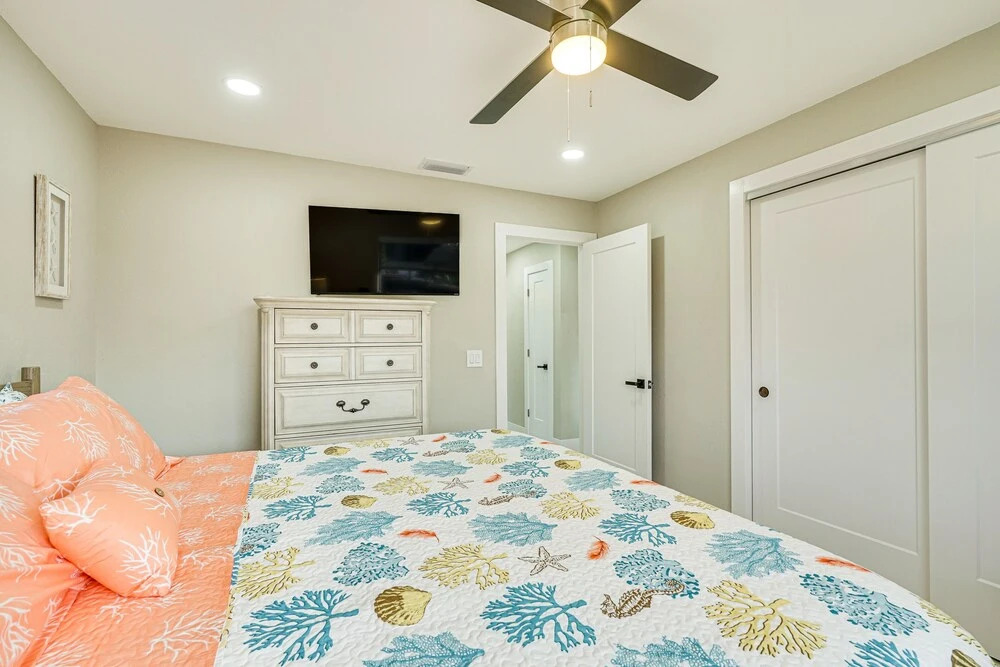 Canal-front Escape w/ Lanai & Pool in Cape Coral!