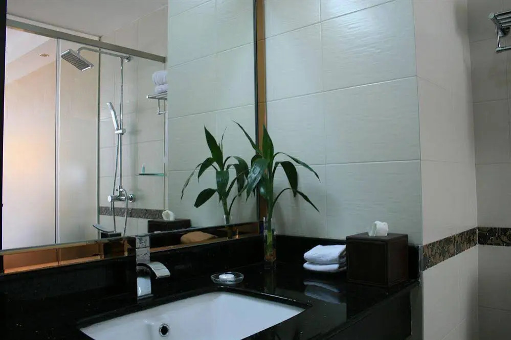 Dong Yi Business Hotel