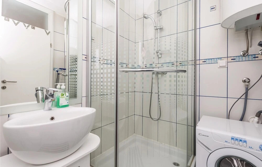 Awesome Home in Pag With Wifi and 1 Bedrooms