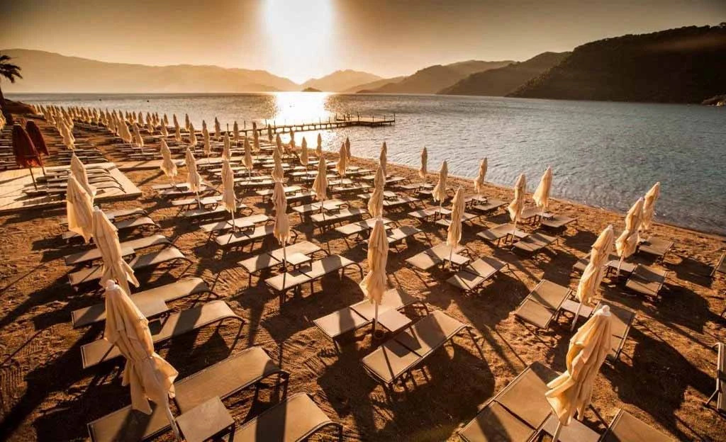 Orka Lotus Beach