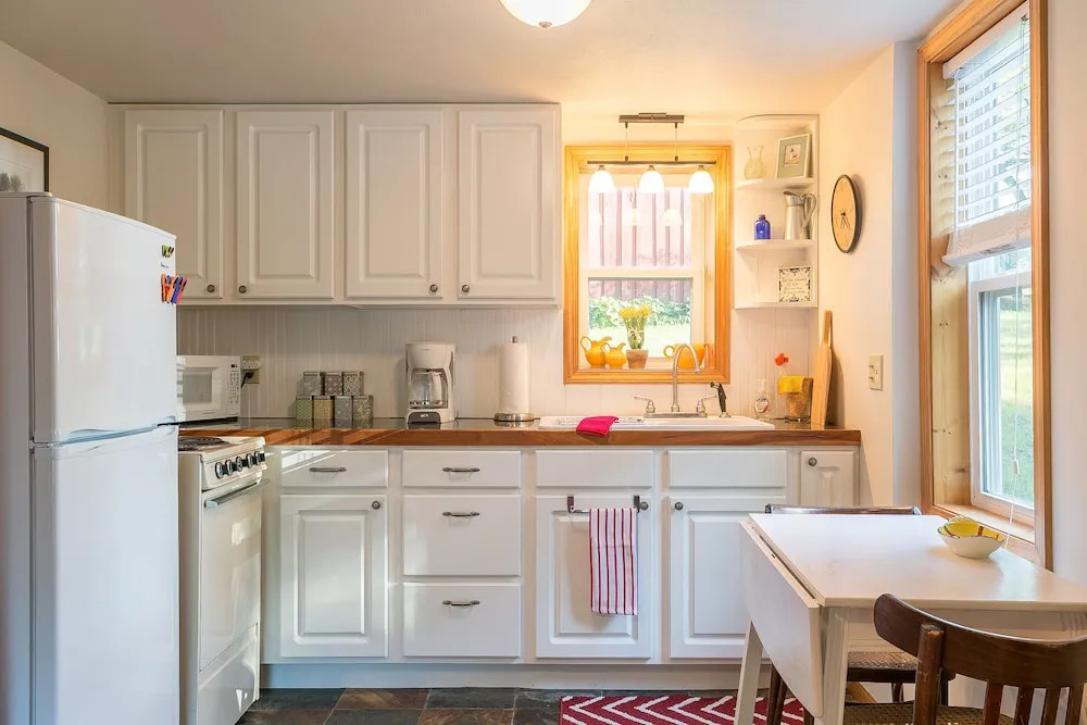 The Cottonwood Inn B&B