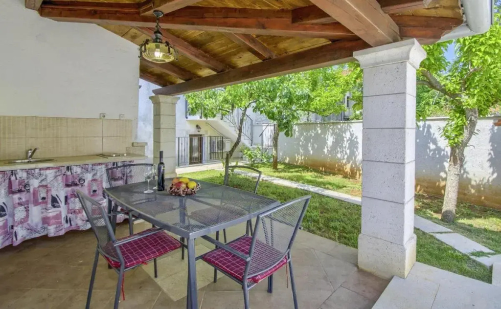 Villa Rosana in Muntić - Haus für 4-5 Personen