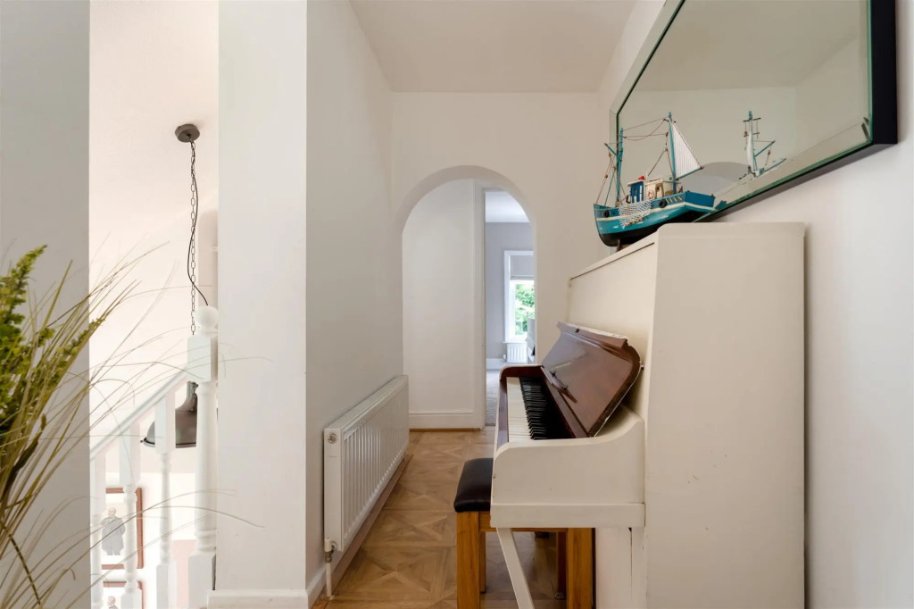 Haldon View - Characterful Devon cottage boasts stunning countryside views and hot tub