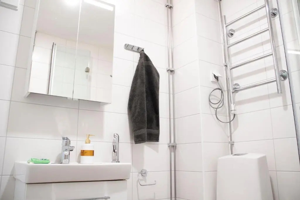 Bright one-room studio in the heart of Kallio