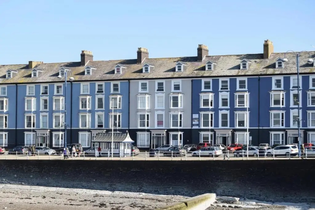 Lan Y Môr 4 Aberystwyth