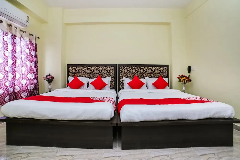 OYO 23682 City Lodge