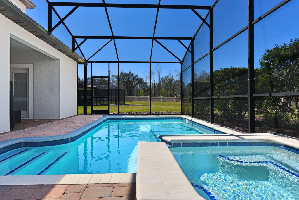 Huge 6bed Hm Pool Gm Rm Champions Gate-1444mvd 6 Bedroom Home by RedAwning