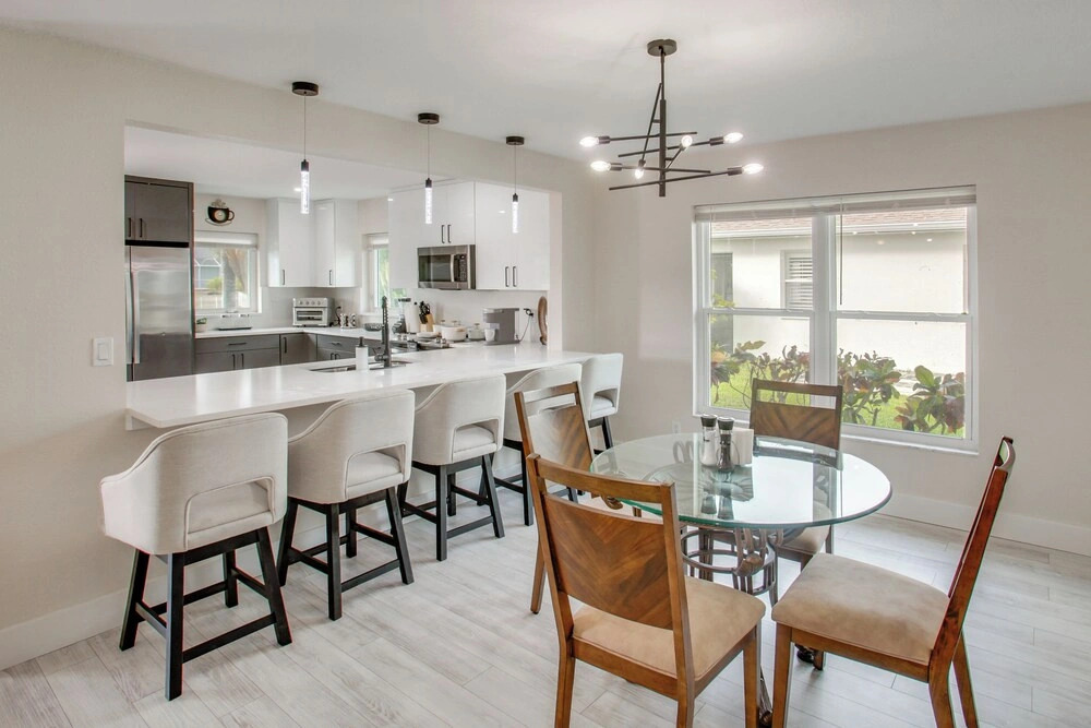 Fishing Dock & Pool: Waterfront Cape Coral Retreat