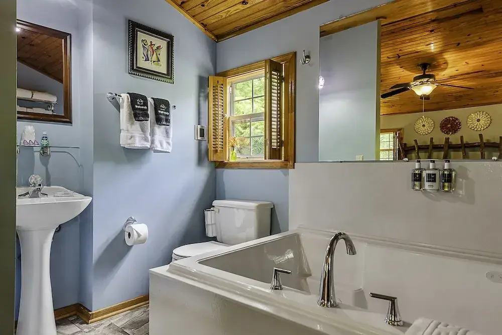 The Woods Cabins