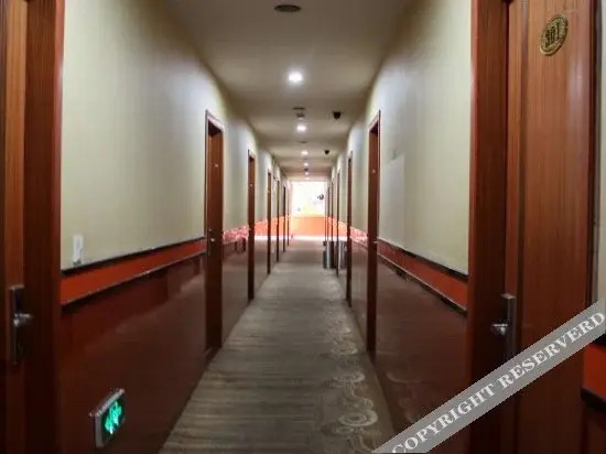 Yibai Business Hotel(杭州宜佰商务酒店)
