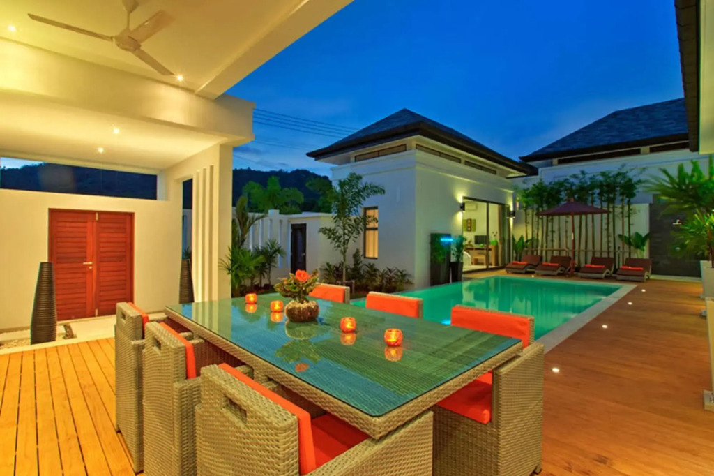 Baannaraya Pool Villas Residence
