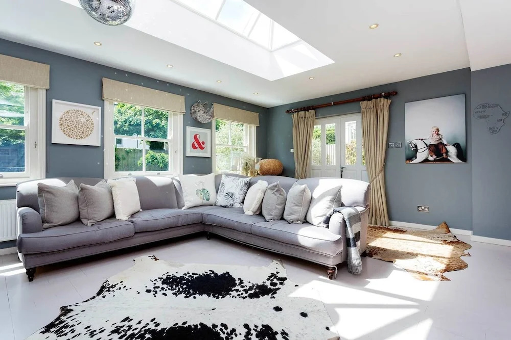 Veeve - Magnificent Mews