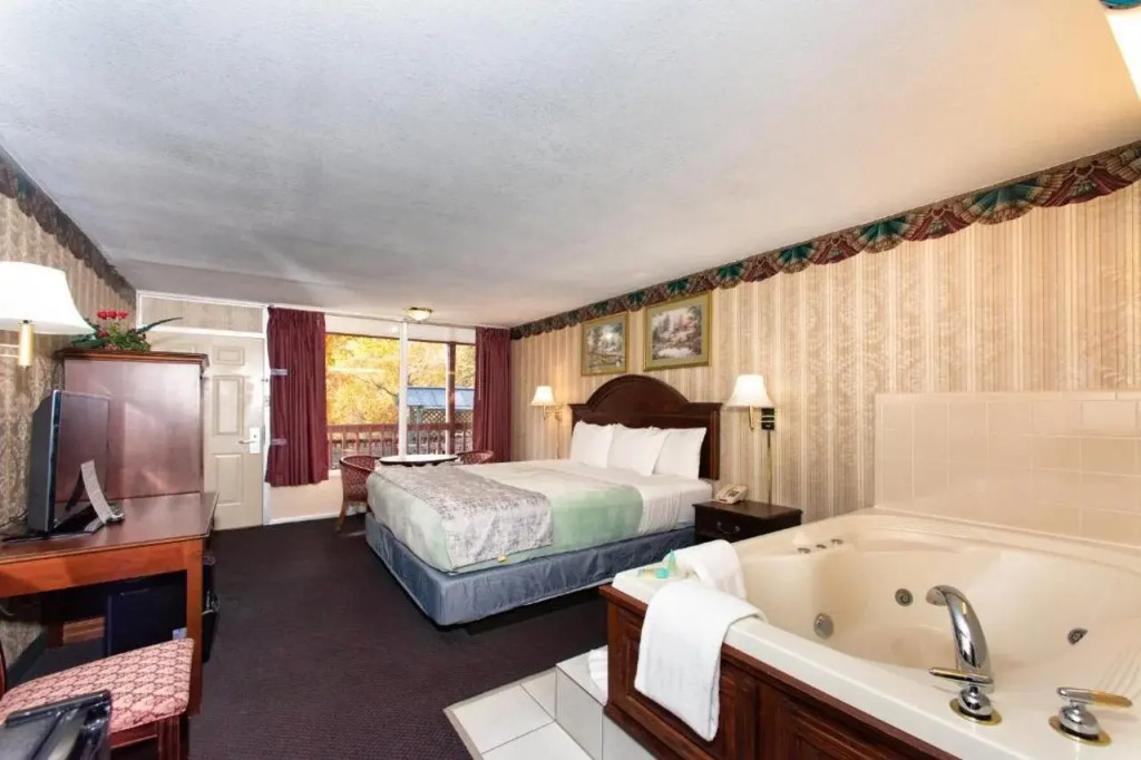 Ozarka Lodge Eureka Springs