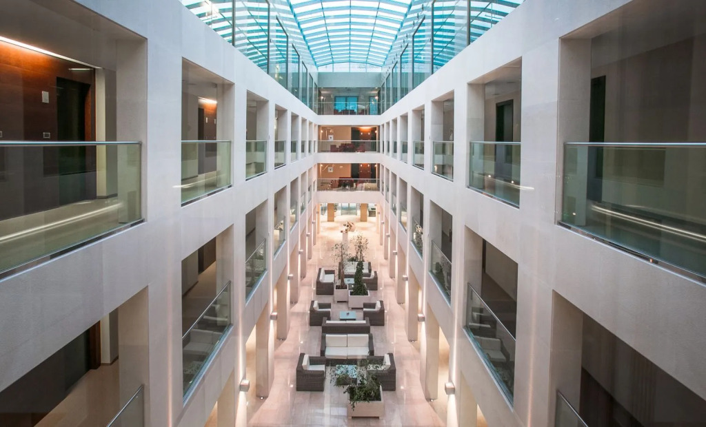 Admiral Grand Hotel