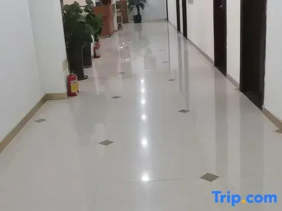 Guotai Business Hotel