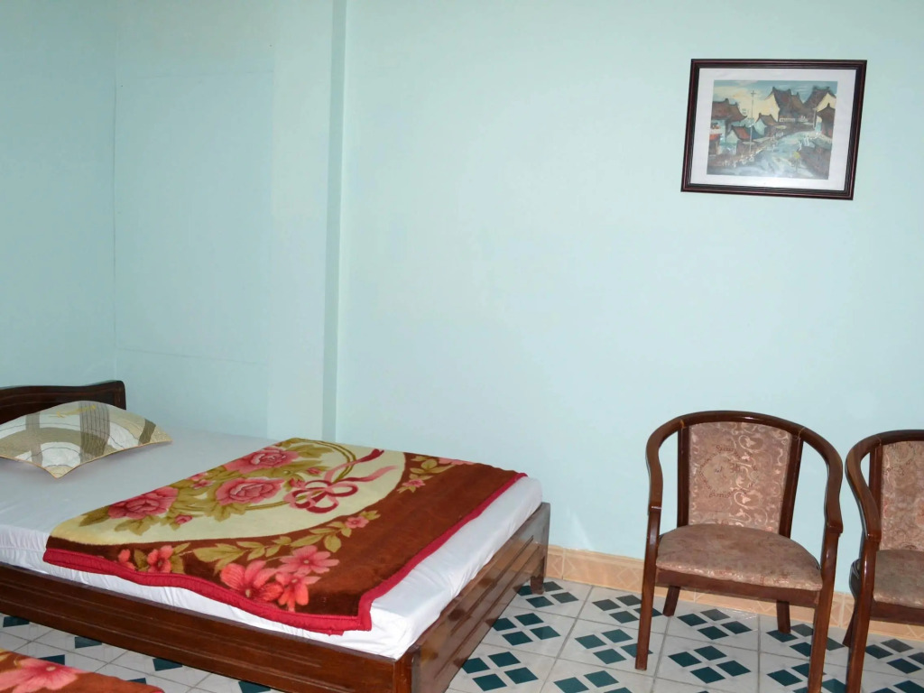 KS Hương Giang HL