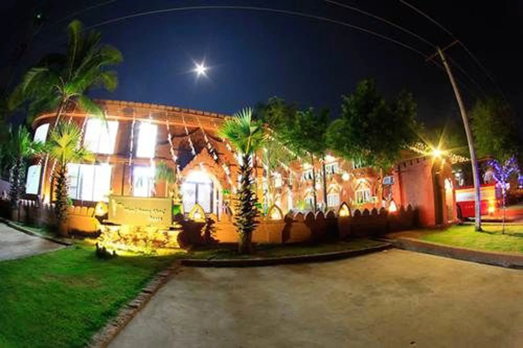 Hotel Sincere Smile Bagan