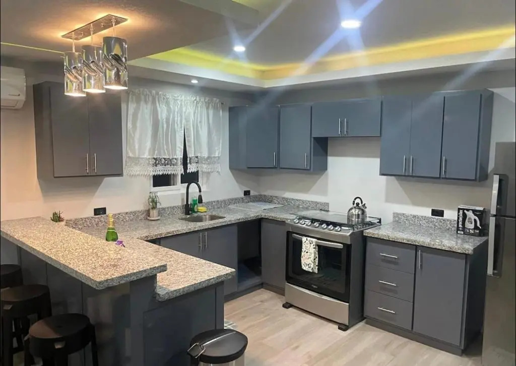 Modern Luxury 2 Bedroom