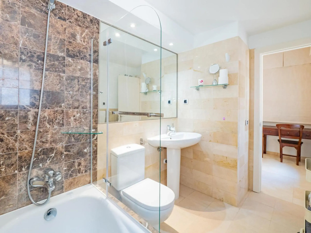 Cubo's Apartamento Arenas de Marbella B