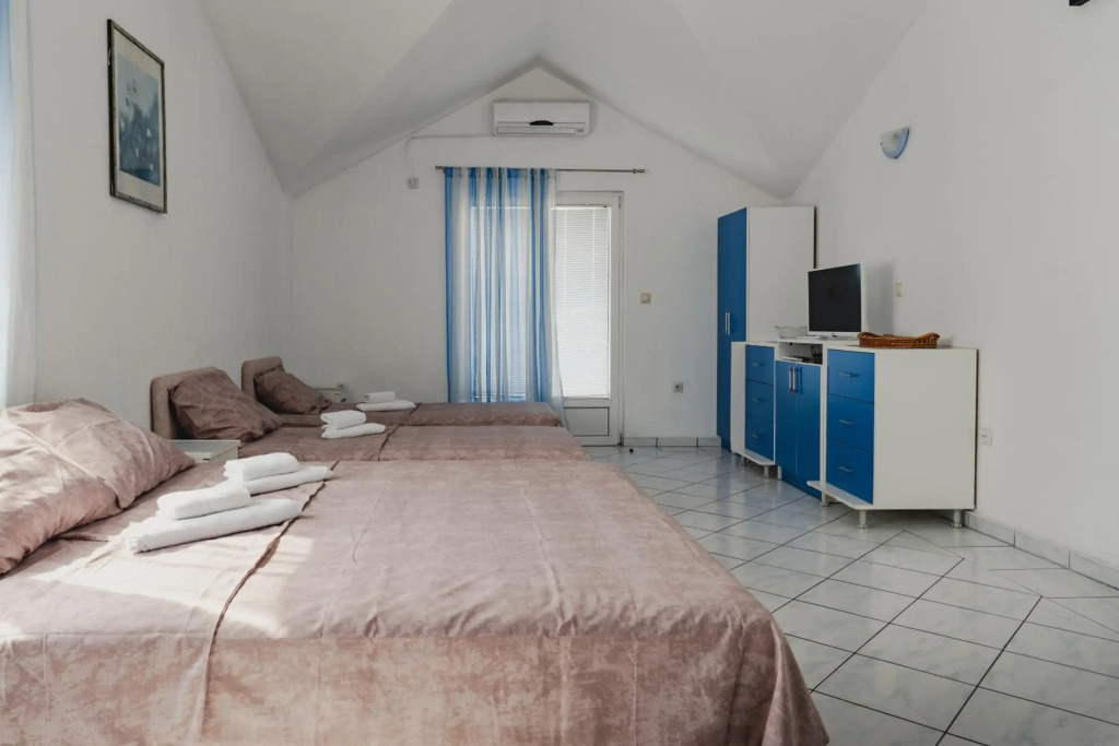 Apartments Djukic