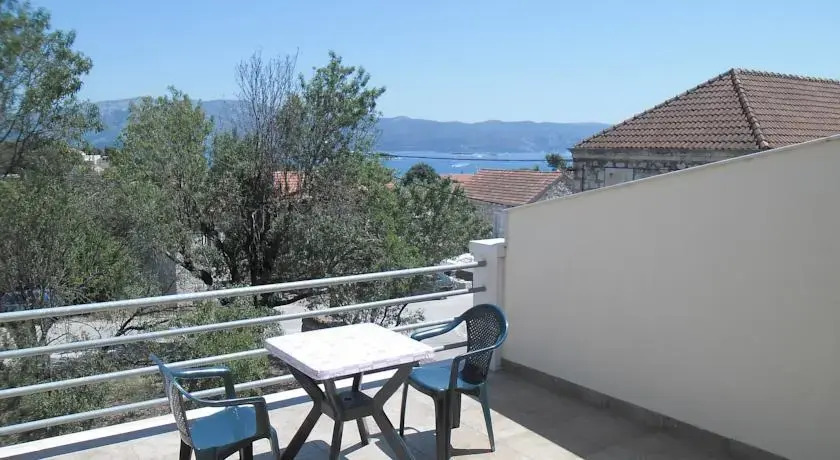 Milina Apartments