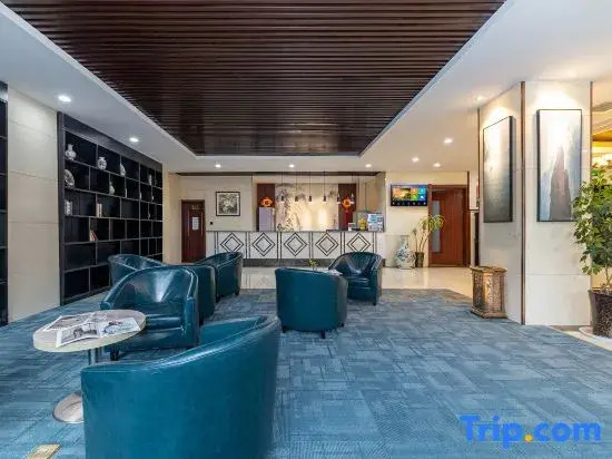 Zhongmu  TianYi  Hotel
