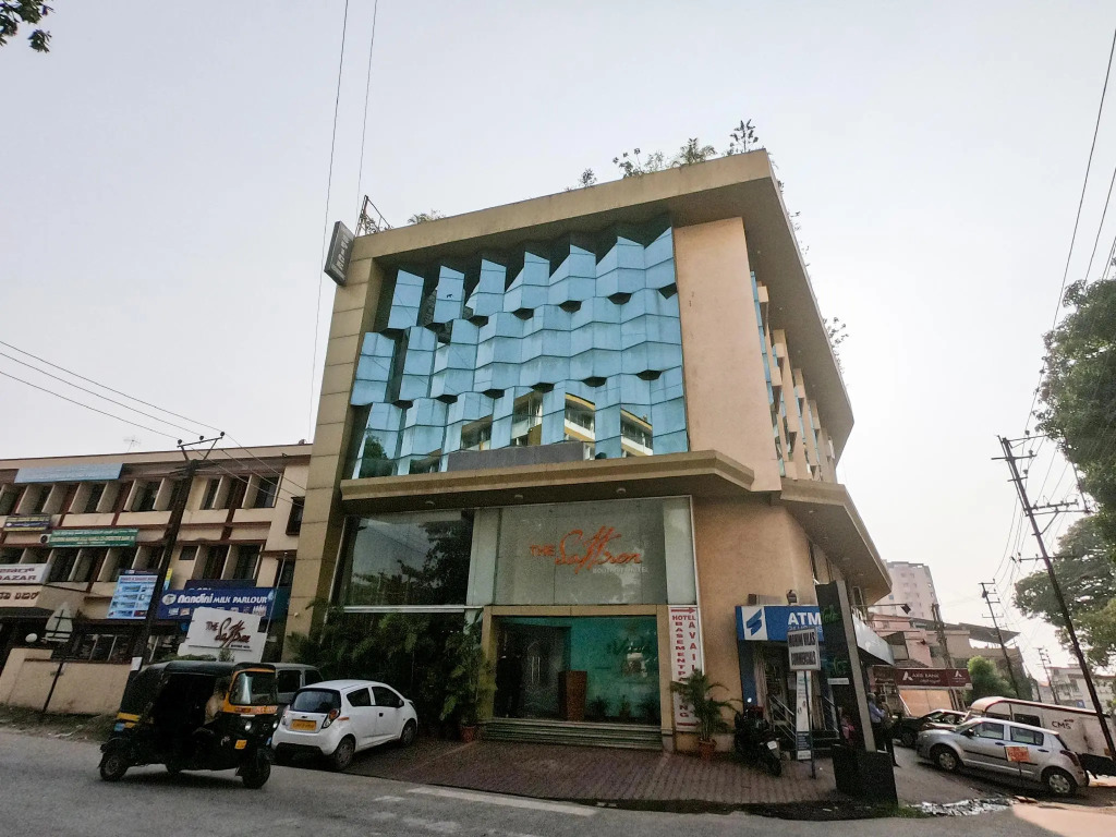 Srinivas Saffron Hotel