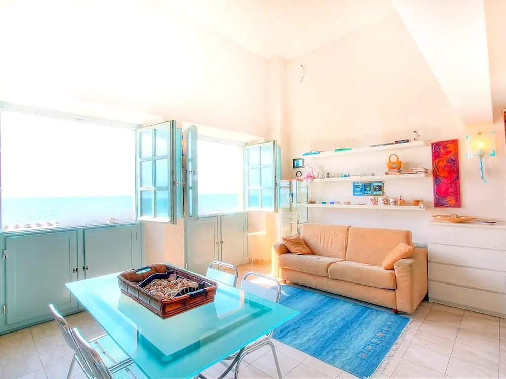 Apartment With one Bedroom in Calambrone, With Wonderful sea View, Shared Pool, Enclosed Garden - Near the Beach