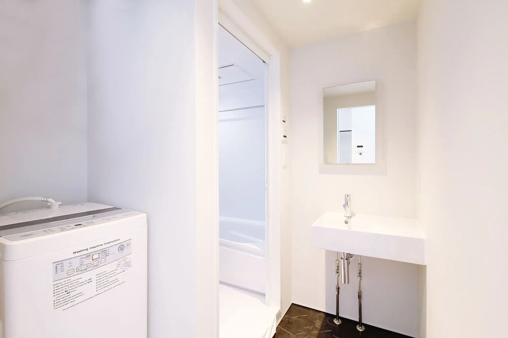 bHotel704 New Apt for 6ppl near PeacePark