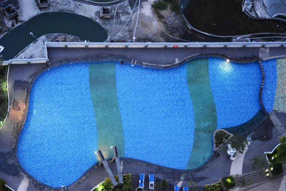 2 Bedrooms The Wave Kuningan Apartment by Travelio