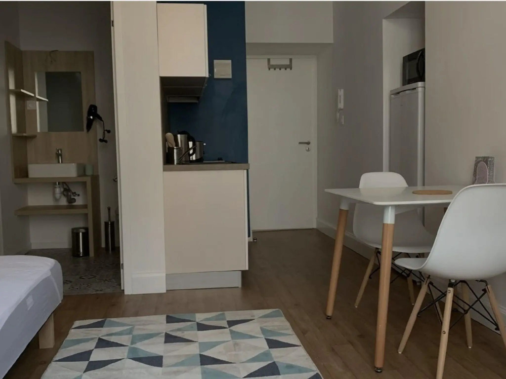 Pleasant Apartment in Vichy near Opera Museum