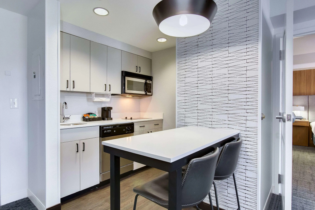 Homewood Suites by Hilton Louisville-East