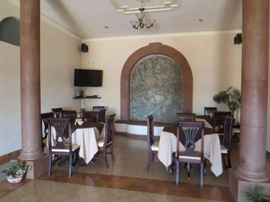 Casa Celia Hotel Restaurante