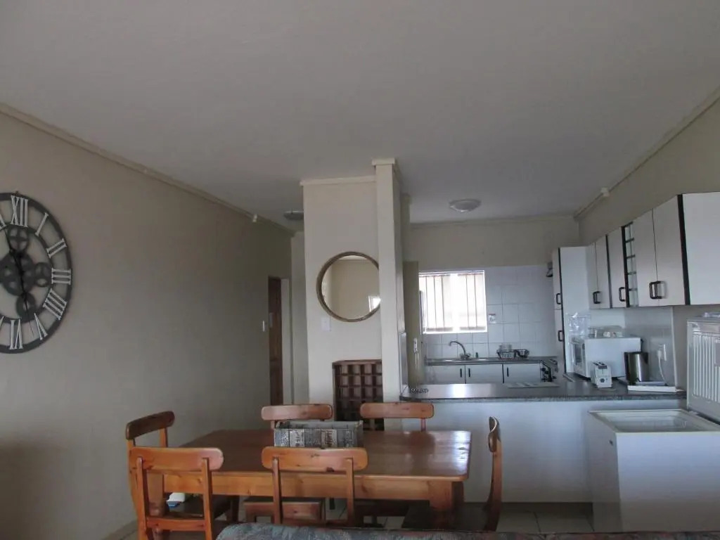 Point Village Accommodation - Ocean Two 12
